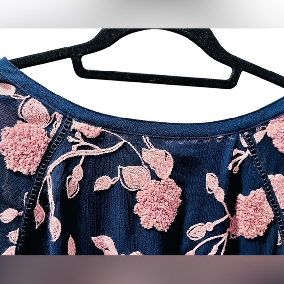 Anthropologie Maeve Size XS Franca Embroidered Floral Textured Blouse Top Women - Picture 2 of 7